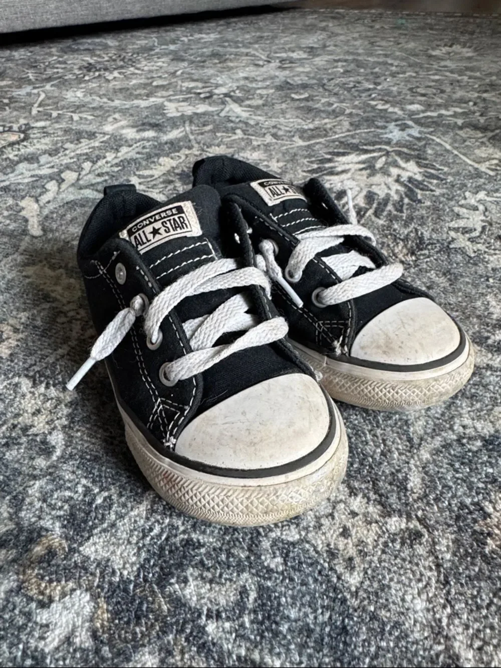 Converse Toddler Low-Top Sneakers